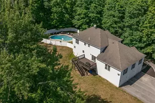 141 Paige Hill Rd, Goffstown, NH 03045 - Photo 1