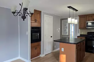 44 Gooseberry Cir, Rochester, NH 03867 - Photo 15