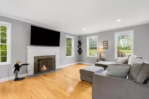 24 Thurston Dr, Lee, NH 03861 - Photo 5