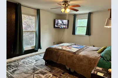 421 Pleasant Street, Laconia, NH 03246 - Photo 13