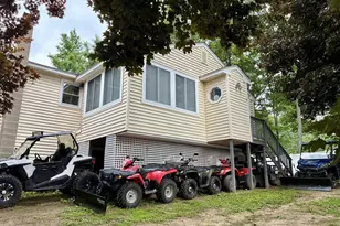 421 Pleasant St, Laconia, NH 03246 - Photo 3