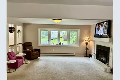 421 Pleasant Street, Laconia, NH 03246 - Photo 5
