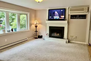 421 Pleasant St, Laconia, NH 03246 - Photo 5