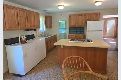139 Pleasant Valley Road, Springfield, VT 05156 - Photo 9