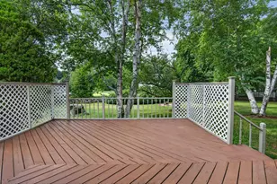 2 Queensway Cir, Nashua, NH 03062 - Photo 51