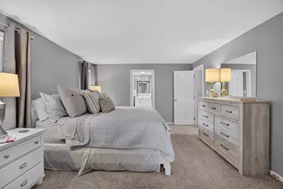 2 Queensway Circle, Nashua, NH 03062 - Photo 27