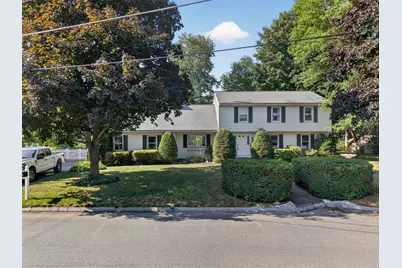 2 Queensway Circle, Nashua, NH 03062 - Photo 3