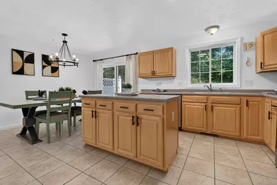 38 Georgetowne Drive, Nashua, NH 03062 - Photo 13