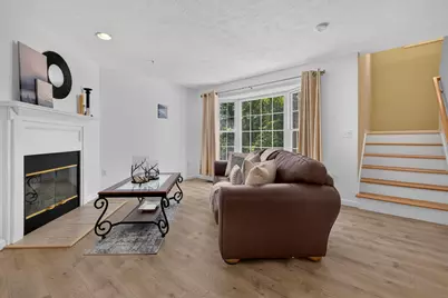 38 Georgetowne Drive, Nashua, NH 03062 - Photo 3