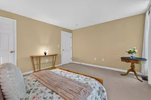 38 Georgetowne Dr, Nashua, NH 03062 - Photo 31