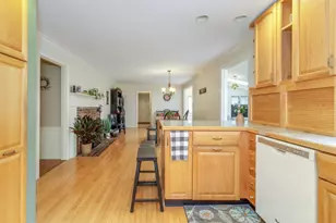 22 Horace Greeley Rd, Amherst, NH 03031 - Photo 9