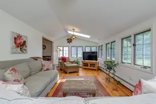 22 Horace Greeley Rd, Amherst, NH 03031 - Photo 5