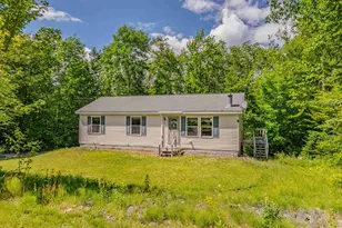 159 James St, Bethlehem, NH 03574 - Photo 3