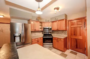 23 Lorisa Ln, Milford, NH 03055 - Photo 7