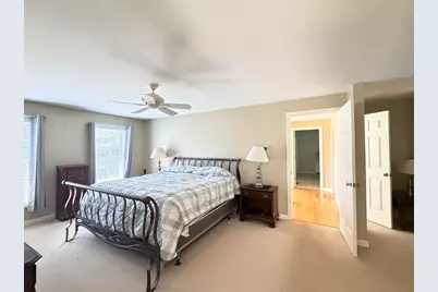 35 Cherrywood Drive, Dover, NH 03820 - Photo 15