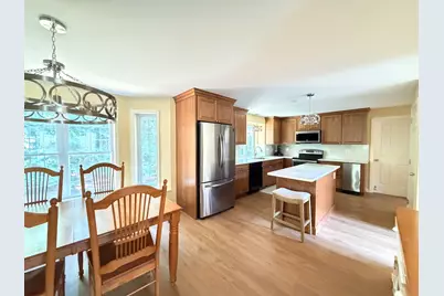 35 Cherrywood Drive, Dover, NH 03820 - Photo 5