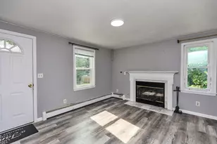 44 Emerald St, Manchester, NH 03103 - Photo 19