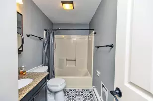 44 Emerald St, Manchester, NH 03103 - Photo 23