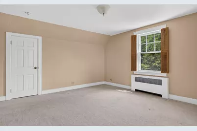831 Maple Street, Manchester, NH 03104 - Photo 27