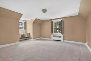 831 Maple St, Manchester, NH 03104 - Photo 23