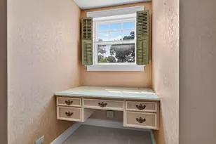 831 Maple St, Manchester, NH 03104 - Photo 25