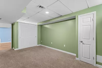 264 Broad Street, Nashua, NH 03063 - Photo 33