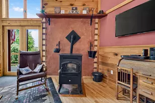 827 Mt Cardigan Rd, Alexandria, NH 03222 - Photo 15