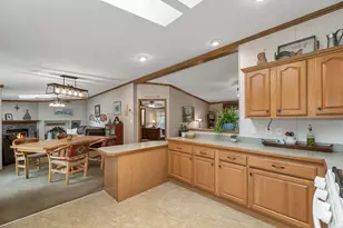 149 Dorchester Rd, Rumney, NH 03266 - Photo 9