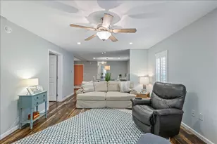 214 Mackerel Ave, Portsmouth, NH 03801 - Photo 7