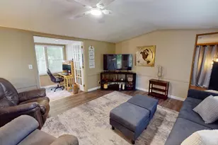 6 Saturn Ln, Nashua, NH 03062 - Photo 5