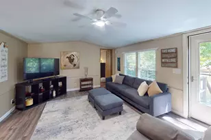 6 Saturn Ln, Nashua, NH 03062 - Photo 9