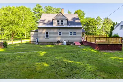 14 Bank Avenue, Claremont, NH 03743 - Photo 9