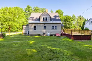 14 Bank Ave, Claremont, NH 03743 - Photo 9
