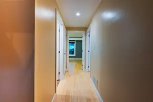 5 Tsienneto Rd, Derry, NH 03038 - Photo 33