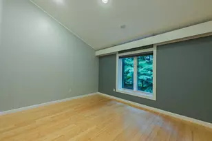 5 Tsienneto Rd, Derry, NH 03038 - Photo 29