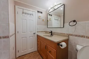 5 Tsienneto Rd, Derry, NH 03038 - Photo 25