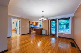 5 Tsienneto Rd, Derry, NH 03038 - Photo 11