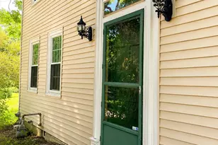 240 Mountain Rd, Concord, NH 03301 - Photo 5