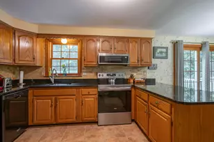 21 Marty Dr, Merrimack, NH 03054 - Photo 5