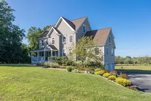 93 Bunker Hill Ave, Stratham, NH 03885 - Photo 1