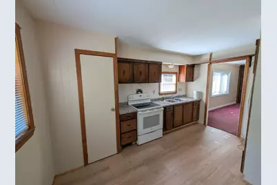 14 Seagroves Street, Wilton, NH 03086 - Photo 11