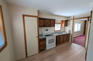 14 Seagroves St, Wilton, NH 03086 - Photo 11