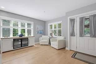 25 Clearwater Dr, Dover, NH 03820 - Photo 5
