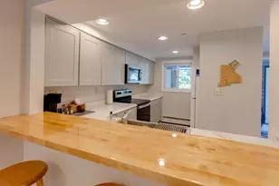 10 Bunker Ln, Lincoln, NH 03251 - Photo 7