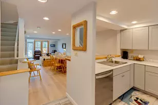 10 Bunker Ln, Lincoln, NH 03251 - Photo 5