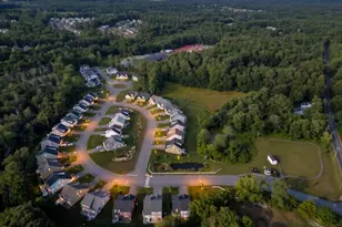 25 Belgian Wy, Londonderry, NH 03053 - Photo 27