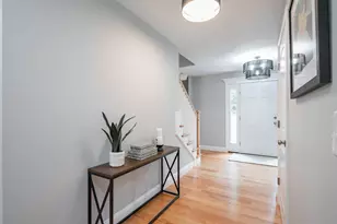 2 Lorelai Wy, Nashua, NH 03062 - Photo 3