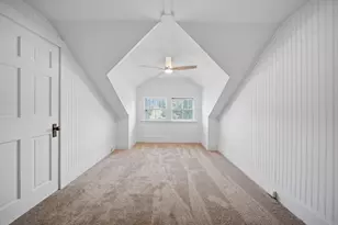 2484 Elm St, Manchester, NH 03104 - Photo 37