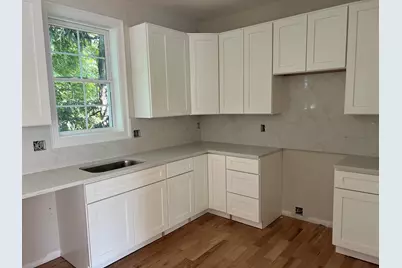 796-1 Central Avenue, Dover, NH 03820 - Photo 5