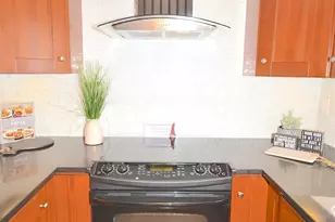 80 Beech Hill Ave, Manchester, NH 03103 - Photo 25